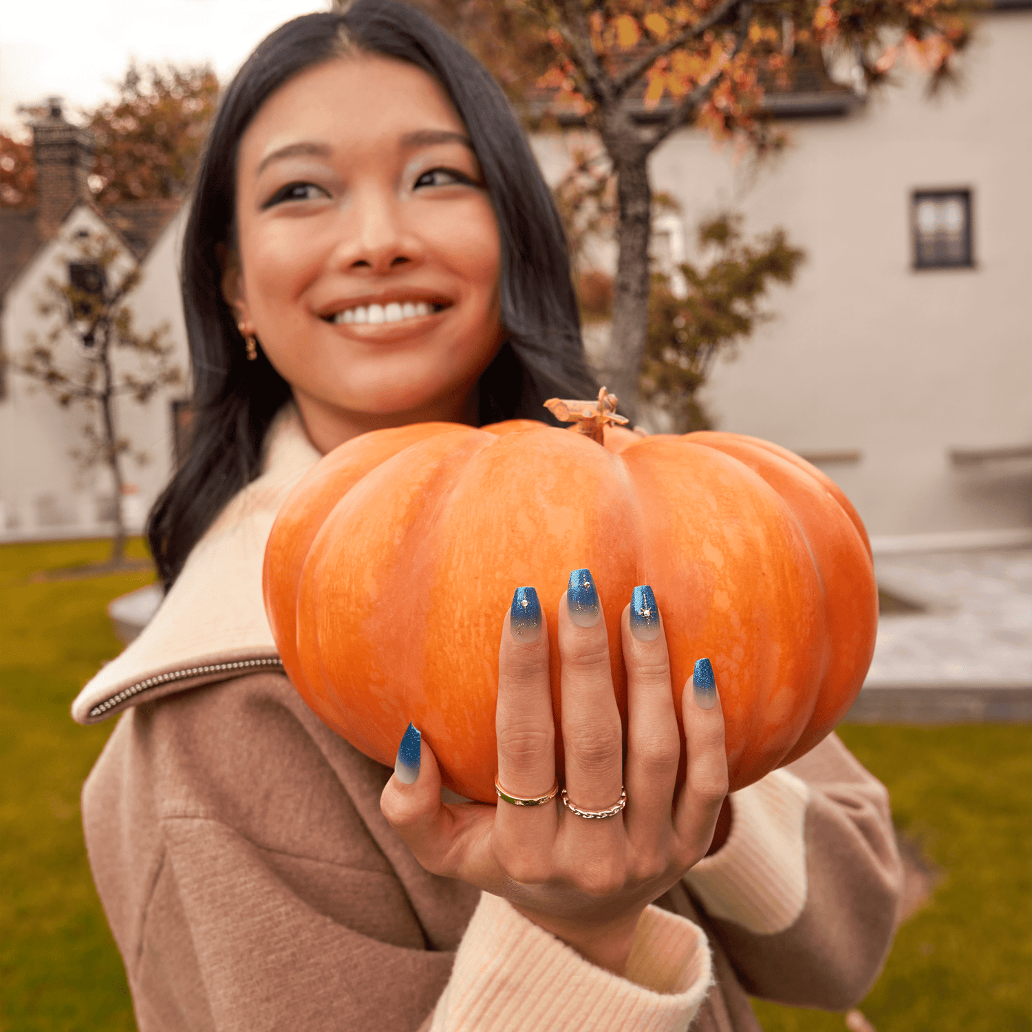 Impress Design Halloween No Glue Fake Press On Nails - Fatal Spell | Design, Blue, Medium, Coffin, Glow In The Dark, Manicure