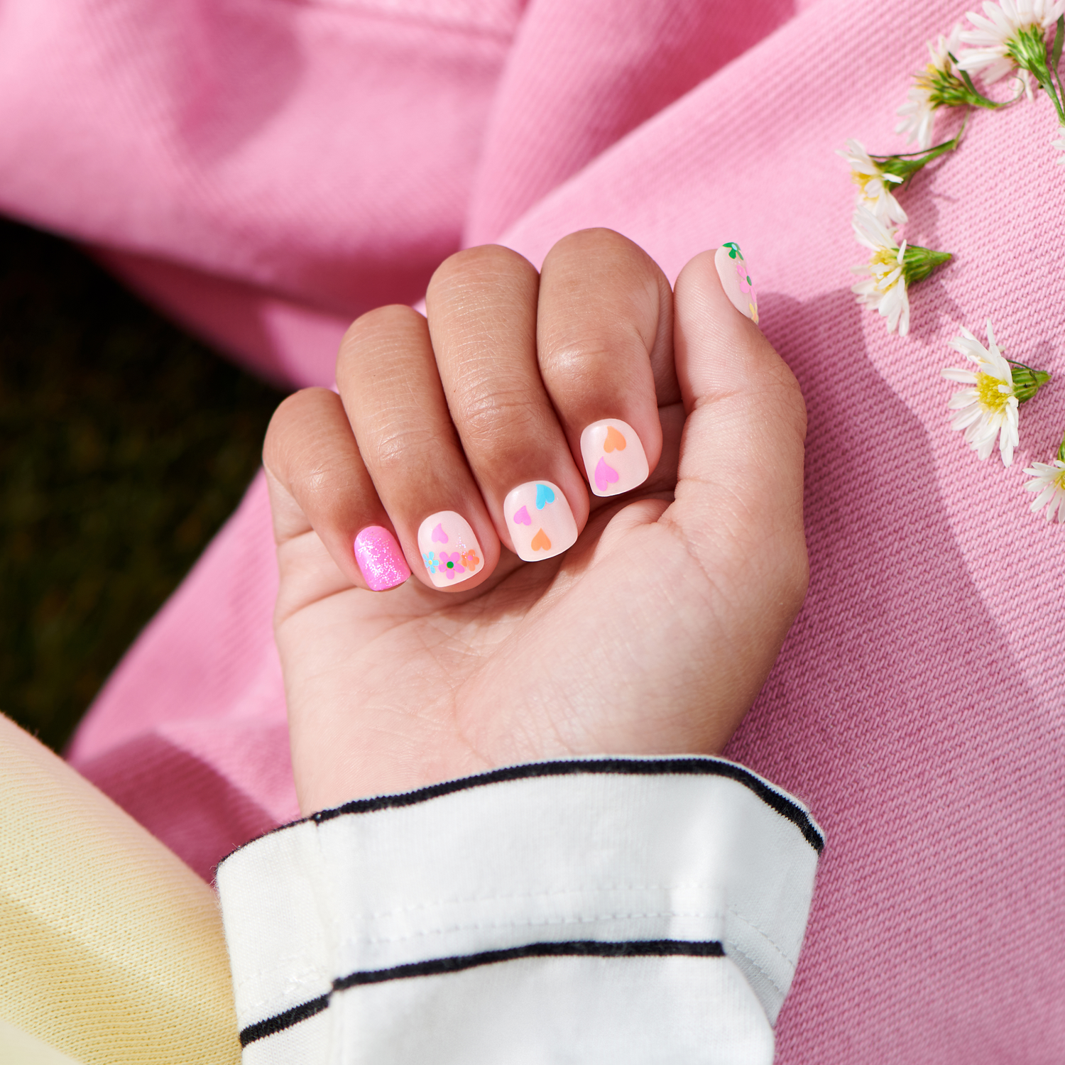 imPRESS Kids Press On Nails - Hoppy Fun
