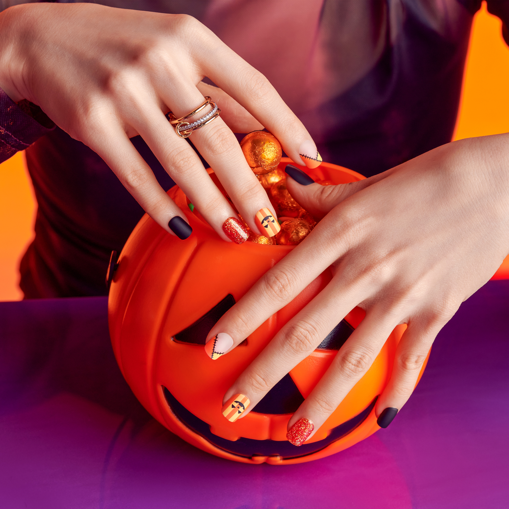 Impress Design Halloween No Glue Fake Press On Nails - Dead Glam | Design, Orange &amp; Black, Short, Squoval, Glow In The Dark, Manicure